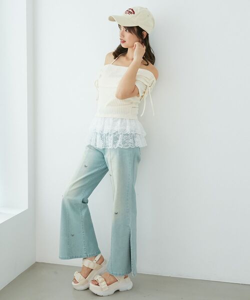 MAJESTIC LEGON(マジェスティックレゴン)の「裾レースオフショルトップス(Tシャツ/カットソー・レディース・グレー/アイボリー/ピンク・MEDIUM)」の6枚目の写真