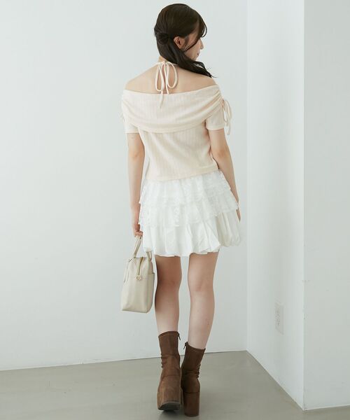 MAJESTIC LEGON(マジェスティックレゴン)の「裾レースオフショルトップス(Tシャツ/カットソー・レディース・グレー/アイボリー/ピンク・MEDIUM)」の14枚目の写真