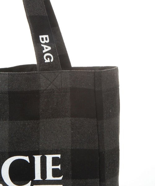 AMERICAN RAG CIE（アメリカンラグシー）の「【AMERICAN RAG CIE】BUFFALO TOTE（トートバッグ・レディース・ブルー/ブラック・FREE）」の9枚目の写真