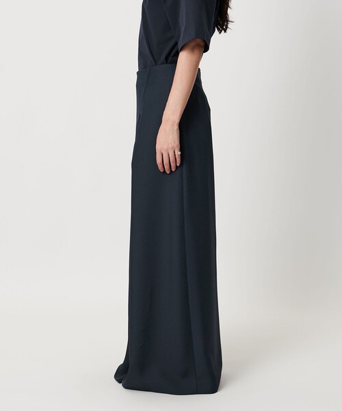 MARW UNITED ARROWS（マルゥ ユナイテッドアローズ）の「＜MARW UNITED ARROWS＞フロントタック ロングスカート（スカート・レディース・ブラック/ネイビー/ベージュ・38/36/34）」の18枚目の写真