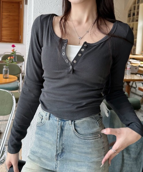 ANN DEMEULEMEESTER2006AWフード付カットソーXS黒ベージュ セール】リブ ヘンリーネック カットソー（Tシャツ/カットソー）｜Ada