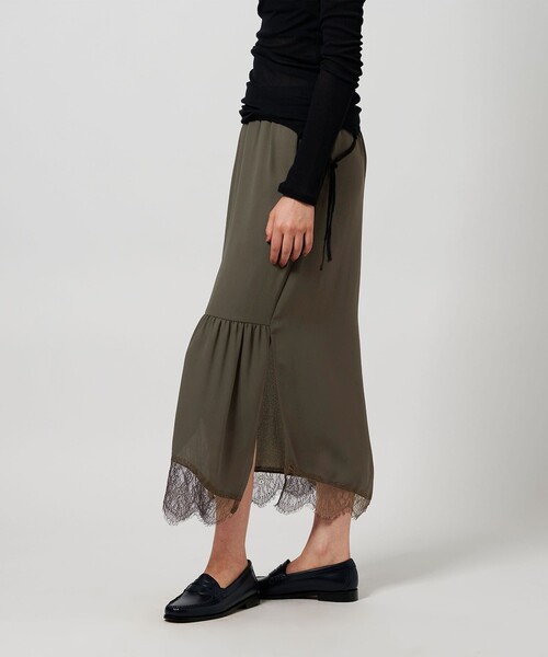 ATTISESSION（アティセッション）の「＜ATTISESSION＞レース ドッキング ロングスカート（スカート・レディース・ダークグレー/ブラック・38/36）」の19枚目の写真