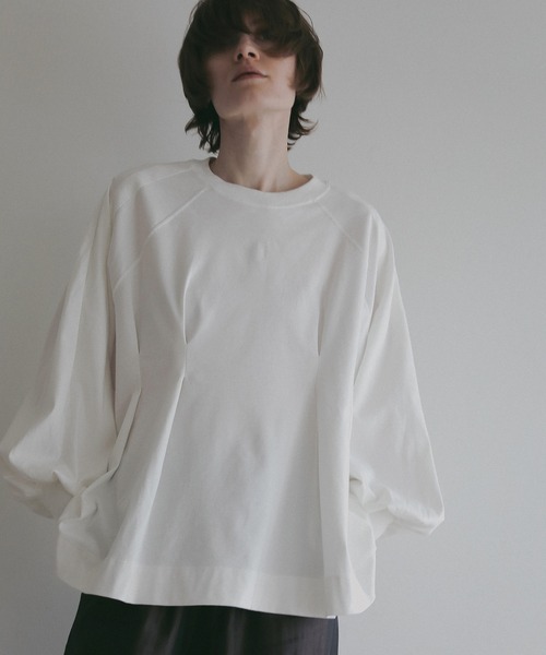 MANOF（マノフ）の「WAIST TUCK VOLUME SLEEVE TOPS（スウェット・レディース・ホワイト/ブラック/グレー・F）」の5枚目の写真