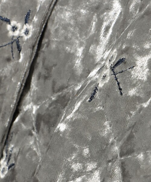 BEAMS HEART（ビームスハート）の「ベロア 刺繍 ブルゾン（ブルゾン・レディース・ホワイト系その他5/グレー・FREE）」の16枚目の写真