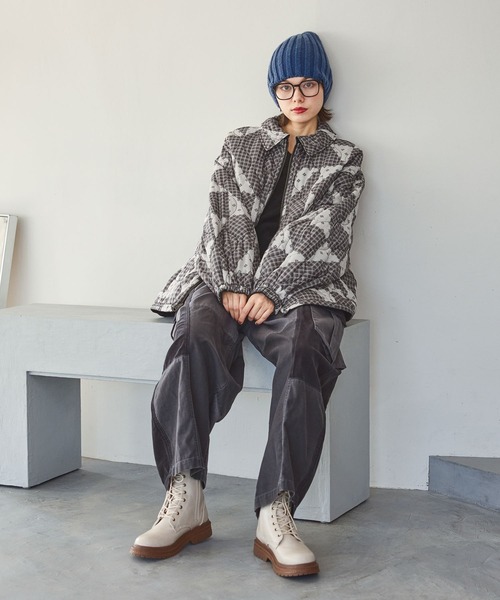 niko and...(ニコアンド)の「リバーシブルアソート柄キルトジャケット(その他アウター・レディース・シルバーグレー/ブラック/カーキ・MEDIUM/LARGE)」の4枚目の写真