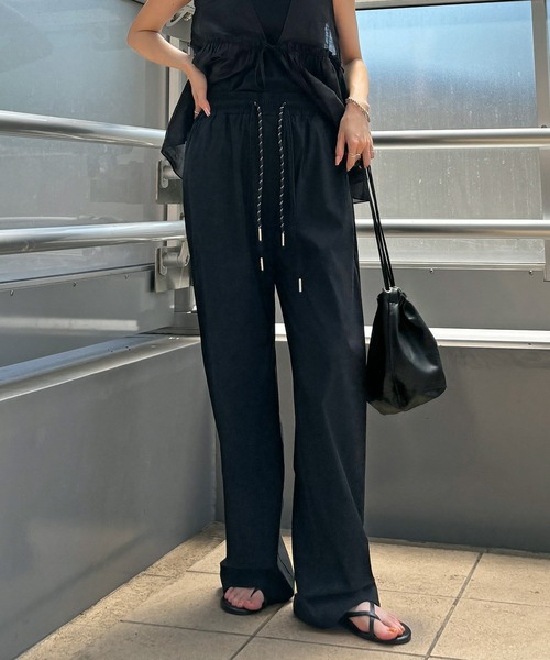 ISOOK（アイスー）の「【ISOOK / アイスー】レースリボンイージーパンツ / リラックスパンツ ストレートパンツ ハイウエスト ゴムパンツ 総ゴム 紐仕様 ドローコード ドロスト レース 無地 ベージュ ブラック 黒 ZOZOTOWN限定（その他パンツ・レディース・ベージュ/ブラック・FREE）」の22枚目の写真