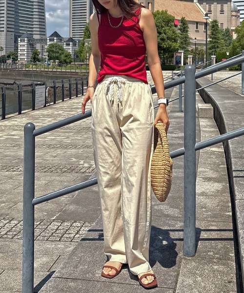 ISOOK（アイスー）の「【ISOOK / アイスー】レースリボンイージーパンツ / リラックスパンツ ストレートパンツ ハイウエスト ゴムパンツ 総ゴム 紐仕様 ドローコード ドロスト レース 無地 ベージュ ブラック 黒 ZOZOTOWN限定（その他パンツ・レディース・ベージュ/ブラック・FREE）」の7枚目の写真