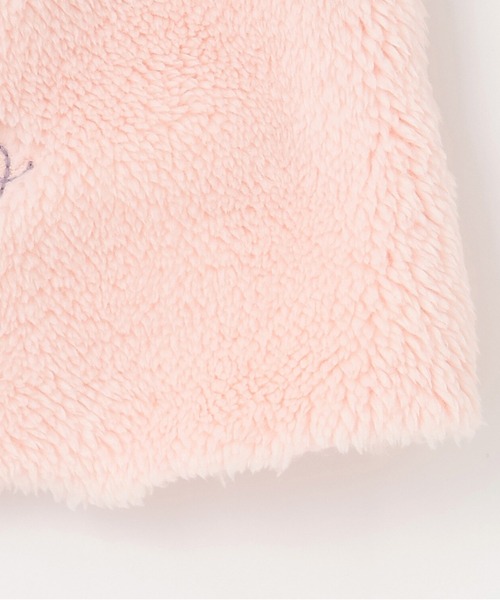 KP（ケーピー）の「mimiちゃん刺しゅう ボアベスト（ベスト・キッズ・ピンク/オフホワイト・FREE）」の6枚目の写真