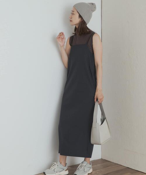 URBAN RESEARCH DOORS（アーバンリサーチドアーズ）の「バックVストレートキャミワンピース（ワンピース・レディース・ネイビー/ブラック・MEDIUM）」の5枚目の写真
