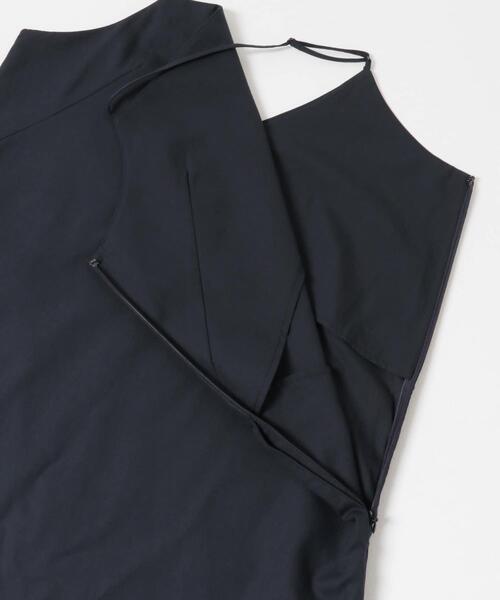 URBAN RESEARCH DOORS（アーバンリサーチドアーズ）の「バックVストレートキャミワンピース（ワンピース・レディース・ネイビー/ブラック・MEDIUM）」の11枚目の写真