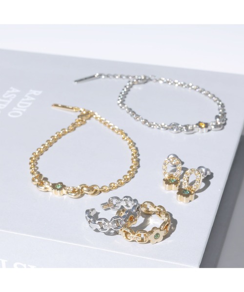 MARY QUANT（マリークワント）の「アクセントカラービジュー リング（リング・レディース・ゴールド/シルバー・FREE）」の7枚目の写真