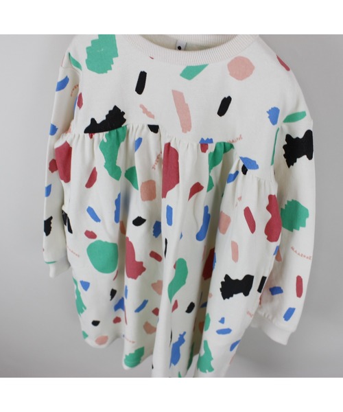 maarook（マルーク）の「ペイントＰＴふわかる裏毛ワンピース（ワンピース・キッズ・ホワイト・130cm/120cm/100cm/110cm/90cm/80ｃｍ）」の7枚目の写真