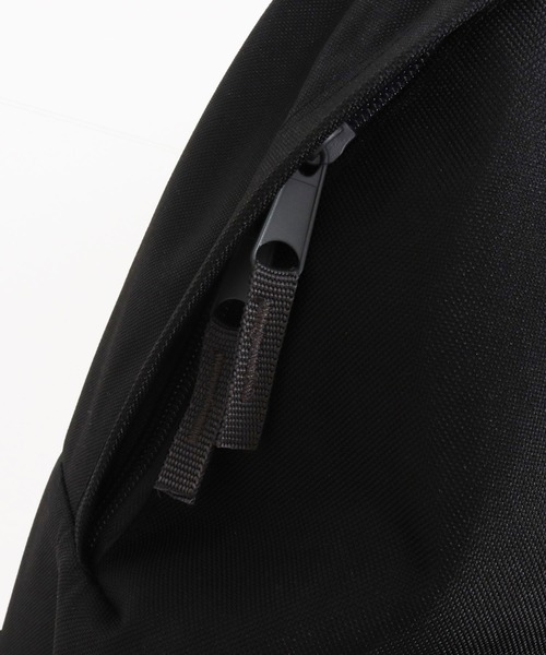 No Rain No Rainbow(ノーレインノーレインボー)の「mko13100-NR mini backpack with pick patch リュック(NR25W-32)(バックパック/リュック・メンズ・ブラック・FREE)」の11枚目の写真