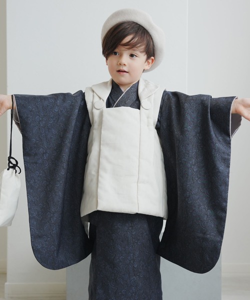utatane（ウタタネ）の「七五三３歳用被布コートセット 男の子 ひよこ商店 象牙色ジャガード×ダマスク（着物・キッズ・グリーン/ネイビー・85-100cm）」の10枚目の写真