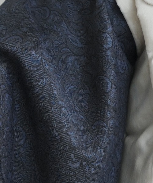 utatane（ウタタネ）の「七五三３歳用被布コートセット 男の子 ひよこ商店 象牙色ジャガード×ダマスク（着物・キッズ・グリーン/ネイビー・85-100cm）」の5枚目の写真