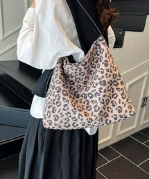 Y2Kレオパード柄ショルダーバッグ(A5収納可・チャームなし)