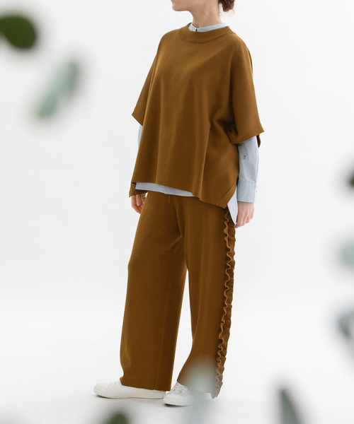 nop de nod(ノップドゥノッド)の「プレーティング総針フリルパンツ(その他パンツ・レディース・キャメル/グレー/ブラック・M)」の5枚目の写真