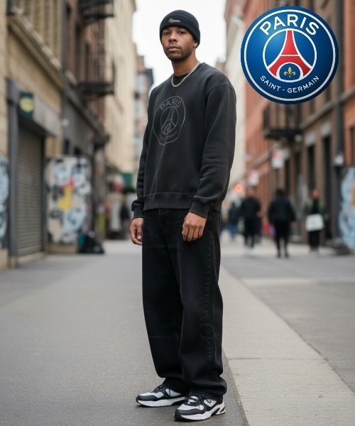 PARIS SAINT-GERMAIN(パリサンジェルマン)の「Paris Saint-Germain ピグメントトレーナー(スウェット・レディース・スミクロ/ブラック系その他・M/L/XL)」の2枚目の写真