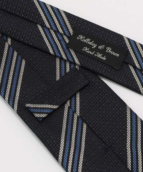 EDIFICE（エディフィス）の「Holliday & Brown(ホリデー & ブラウン)  ダブル ストライプ タイ（ネクタイ・メンズ・ブラック系その他/ボルドー・FREE）」の5枚目の写真