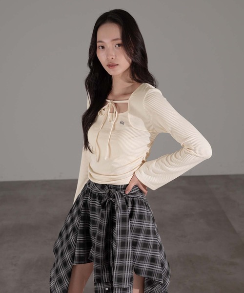 apres jour mignon(アプレジュールミニョン)の「ボレロ風トップス(Tシャツ/カットソー・レディース・ブラウン系その他/アイボリー/ブラック・X-LARGE/フリー)」の13枚目の写真
