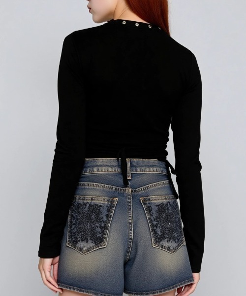 .KOM(ドットコム)の「A'GEM/9 × .kom 『.KOM/ドットケーオーエム』 Grunge Butterfly Design Long Sleeve T-shirt/グランジ系 バタフライデザイン 長袖Tシャツ(Tシャツ/カットソー・レディース・ホワイト/ブラック/グレー・FREE)」の6枚目の写真