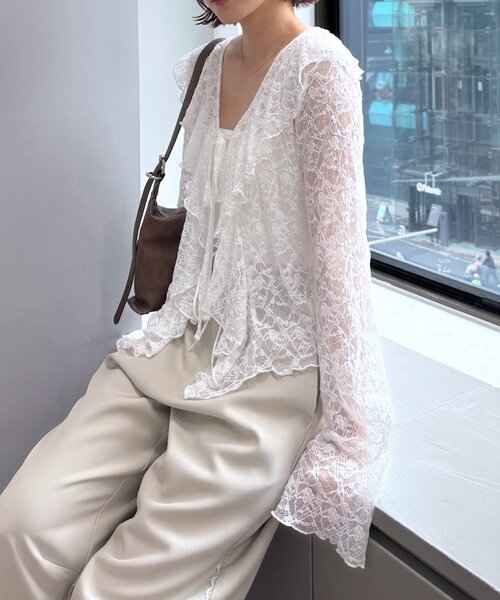 mline（エムライン）の「[mline]ティアードレースブラウス（シャツ/ブラウス・レディース・ベージュ/オフホワイト/アイボリー/カーキ・FREE）」の2枚目の写真