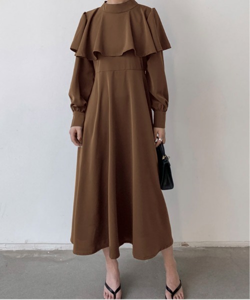 Maison Calme(メゾンカルム)の「ケープデザインバックリボンロングワンピース 結婚式 パーティー お呼ばれ(ワンピース・レディース・ブラウン/ブラック/グレー・M/L)」の16枚目の写真
