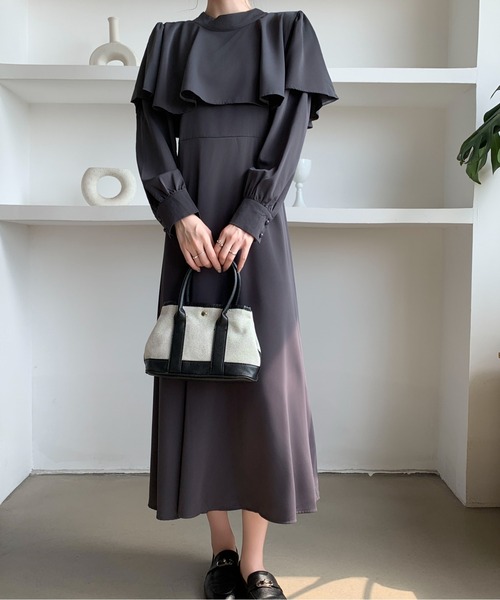 Maison Calme(メゾンカルム)の「ケープデザインバックリボンロングワンピース 結婚式 パーティー お呼ばれ(ワンピース・レディース・ブラウン/ブラック/グレー・M/L)」の22枚目の写真
