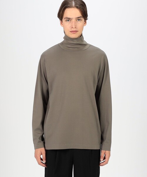 TOMORROWLAND (トゥモローランド)の「60/3スビンコットン タートルネック ロングスリーブカットソー(Tシャツ/カットソー・メンズ・ホワイト/ライトブラウン/チャコールグレー/ブルー・M/S/L)」の5枚目の写真