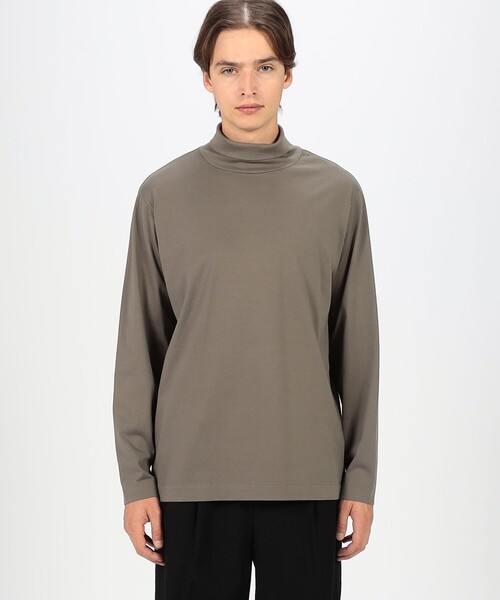 TOMORROWLAND (トゥモローランド)の「60/3スビンコットン タートルネック ロングスリーブカットソー(Tシャツ/カットソー・メンズ・ホワイト/ライトブラウン/チャコールグレー/ブルー・M/S/L)」の11枚目の写真