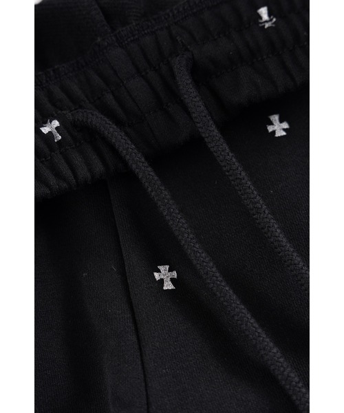 UNKNOWN LONDON(アンノウン・ロンドン)の「スエットパンツ|Tiny Cross Glitter Sweat Pants|Unknown London(スウェットパンツ・メンズ・シルバーグレー/ブラック・SMALL/MEDIUM/LARGE/X-LARGE)」の16枚目の写真