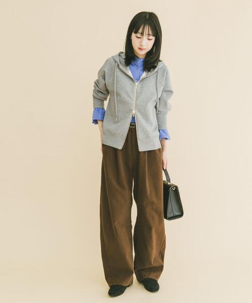 ITEMS URBANRESEARCH（アイテムズ アーバンリサーチ）の「ダンボールジップパーカー（パーカー・レディース・ブラウン/ブラック/グレー・FREE）」の22枚目の写真