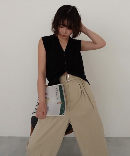 callautia（カラウティア）の「ベルト付きダブルタックワイドパンツ（スラックス・レディース・ブラック/チャコール/ベージュ・SMALL/MEDIUM/LARGE）」の15枚目の写真