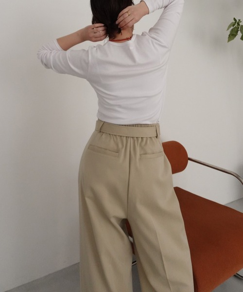 callautia（カラウティア）の「ベルト付きダブルタックワイドパンツ（スラックス・レディース・ブラック/チャコール/ベージュ・SMALL/MEDIUM/LARGE）」の7枚目の写真