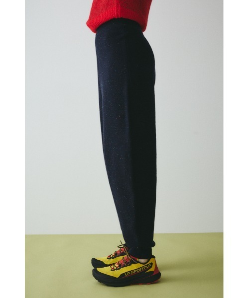 HeRIN.CYE（ヘリンドットサイ）の「Nep cocoon knit pants　　ネップコクーンニットパンツ（その他パンツ・レディース・ネイビー/ブラウン/グレー・36/38）」の9枚目の写真