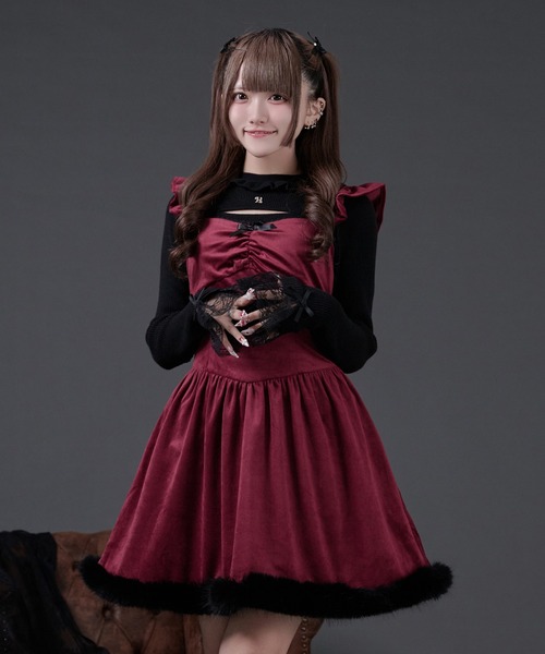 Pal elfy（パルエルフィー）の「ファー付きベロアキャミワンピース