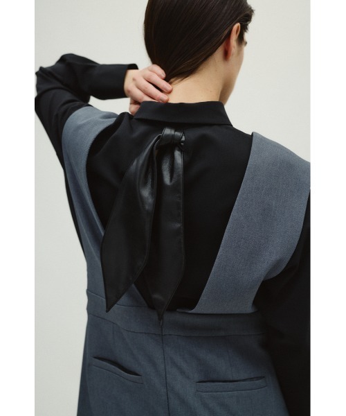 RIM.ARK(リムアーク)の「Synthetic leather tie SH シンセティックレザータイシャツ(シャツ/ブラウス・レディース・ライトブラウン/ブラック・FREE)」の5枚目の写真