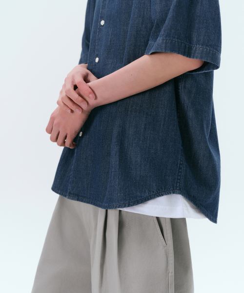 MUSINSA STANDARD（ムシンサスタンダード）の「リラックスド半袖デニムシャツ[インディゴ]（シャツ/ブラウス・メンズ・その他・SMALL/MEDIUM/LARGE/X-LARGE/XX-LARGE）」の5枚目の写真