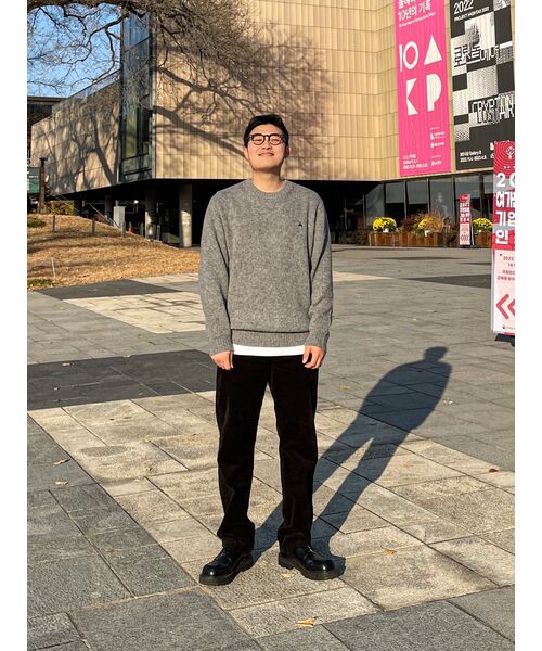 MUSINSA STANDARD（ムシンサスタンダード）の「レギュラーフィットコーデュロイパンツ[ブラック]（その他パンツ・メンズ・その他・38/26/27/28/29/36/34/32/30/31/33）」の11枚目の写真