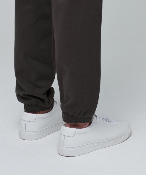 MUSINSA STANDARD（ムシンサスタンダード）の「ヘビーウェイトスウェットパンツ[ダークブラウン]（スウェットパンツ・メンズ・その他・SMALL）」の6枚目の写真