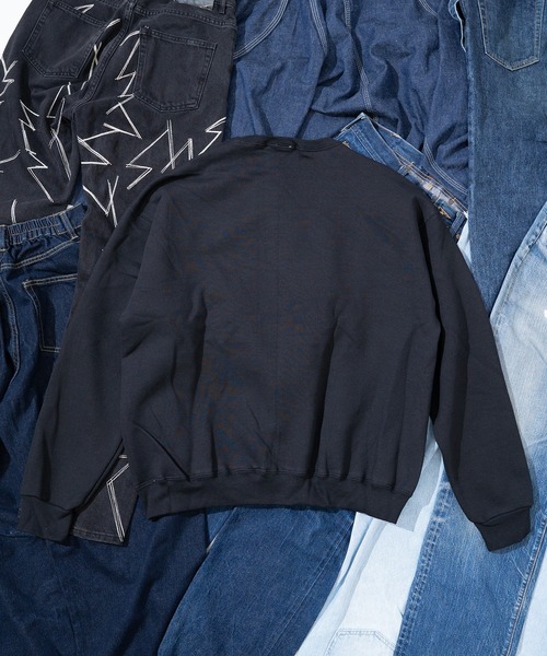 FRUIT OF THE LOOM（フルーツオブザルーム）の「FTL MAMC x FTL CREWNECK SWEAT（スウェット・メンズ・ブラック/グレー/ネイビー・S/M/L/XL）」の4枚目の写真