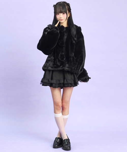 Secret Honey(シークレットハニー)の「うさ耳ショートファーコート(その他アウター・レディース・オフホワイト/ブラック・MEDIUM)」の8枚目の写真