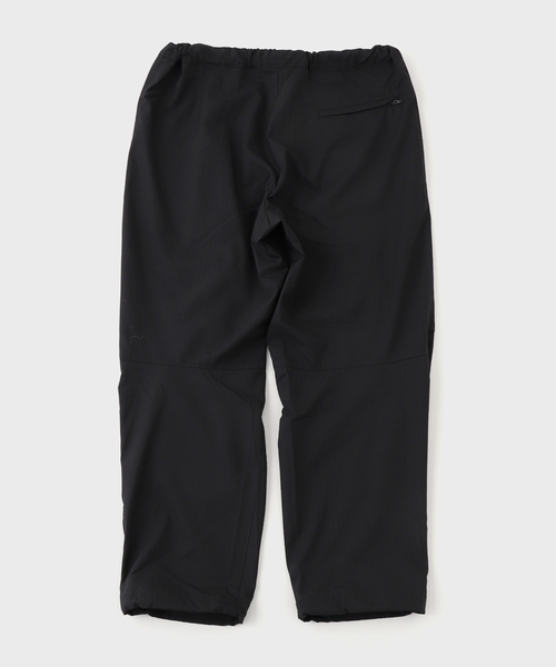 EDIFICE（エディフィス）の「MARKAWARE (マーカウェア) TRACK PANTS（スラックス・メンズ・ブラック・2/3）」の7枚目の写真