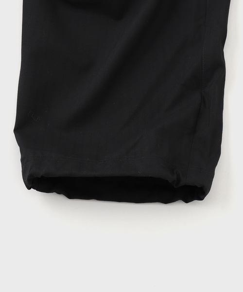 EDIFICE（エディフィス）の「MARKAWARE (マーカウェア) TRACK PANTS（スラックス・メンズ・ブラック・2/3）」の4枚目の写真