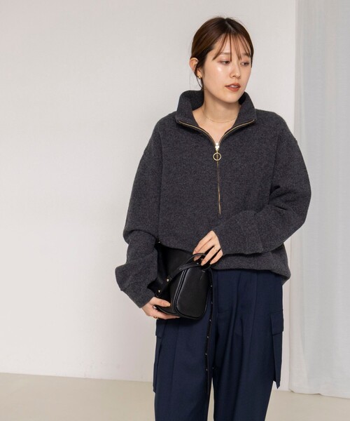 Rie Miller（リエミラー）の「《手洗い可能》ハーフZIPプルオーバー（ニット/セーター・レディース・ネイビー/ベージュ/チャコールグレー・38）」の21枚目の写真