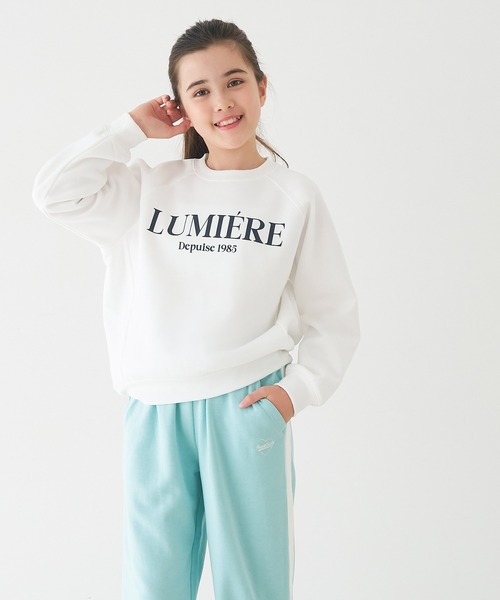 coca(coca)(コカ)の「【WEB限定セール】キッズ 親子お揃い裏起毛ラグランロゴスウェット(スウェット・キッズ・ブルー/ライトグレー/ホワイト/チャコール・120/130/140/150)」の14枚目の写真