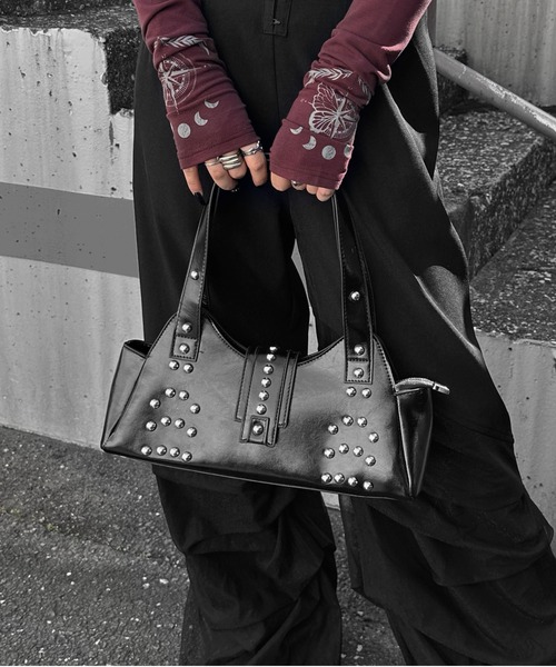 LVEU.（ラブユ.）の「【LVEU.】スタッズデザインハンドバッグ / バッグ BAG 鞄 ハンドバッグ スタッズ 横長 合皮 合成皮革 ブラック ブラウン ZOZOTOWN限定（ハンドバッグ・レディース・ブラウン/ブラック・FREE）」の12枚目の写真
