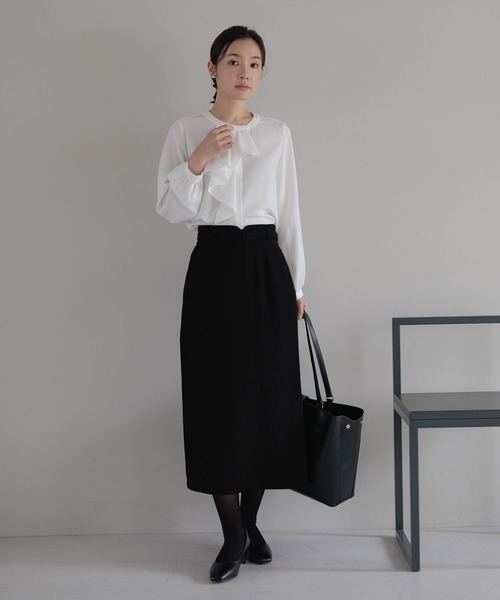 Andemiu（アンデミュウ）の「【WEB限定/T.P.O/2026】ナロースカート607874（スカート・レディース・ブラック系1/ネイビー・LARGE/MEDIUM/SMALL）」の3枚目の写真