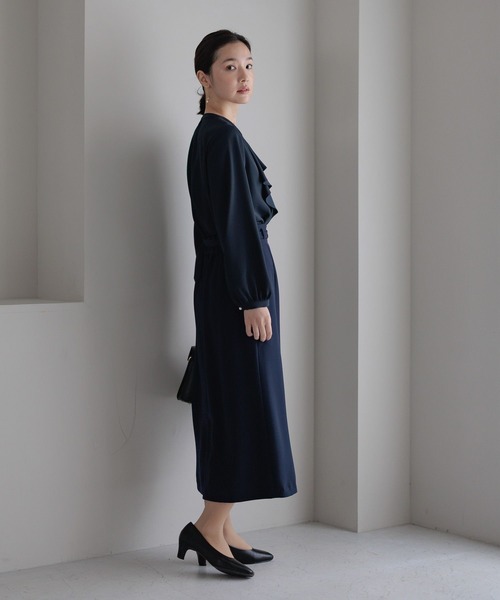 Andemiu（アンデミュウ）の「【WEB限定/T.P.O/2026】ナロースカート607874（スカート・レディース・ブラック系1/ネイビー・LARGE/MEDIUM/SMALL）」の7枚目の写真