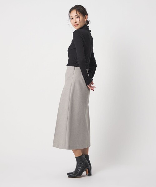 A DAY IN THE LIFE UNITED ARROWS(アデイインザライフユナイテッドアローズ)の「ニットメルトン タック フレアスカート <A DAY IN THE LIFE>(スカート・レディース・ライトグレー/モカ/ブラック・36/38)」の6枚目の写真